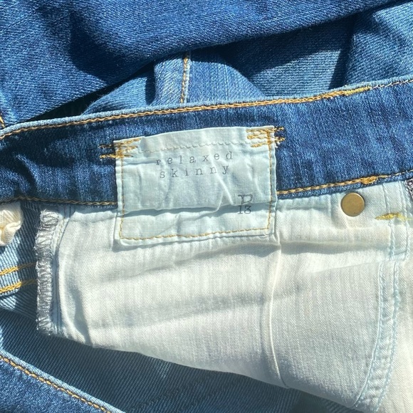 R13 Women's Boyfriend Low Rise Jeans in Faded Blue, Size 24 - Picture 8 of 10